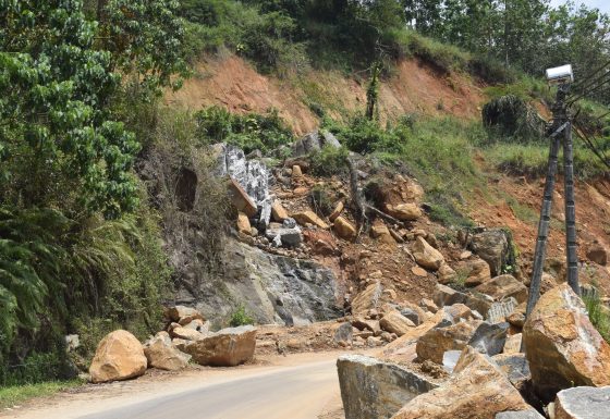 Development of a Trilingual Report on Tools and Guidelines for Watershed Management